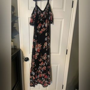 White House Black Market maxi length dress Size 2. Off shoulder detail.